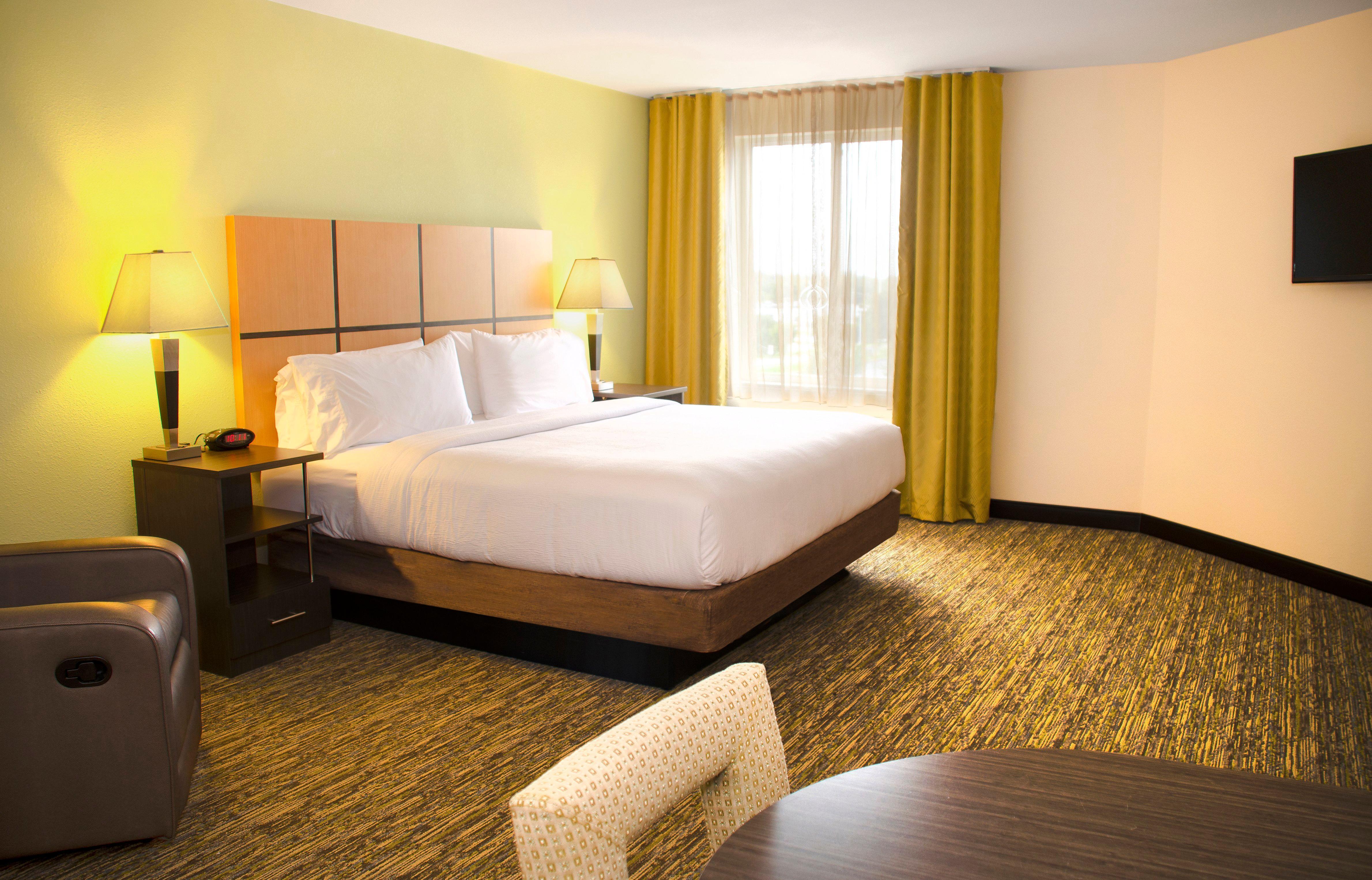 Candlewood Suites York By Ihg Bagian luar foto