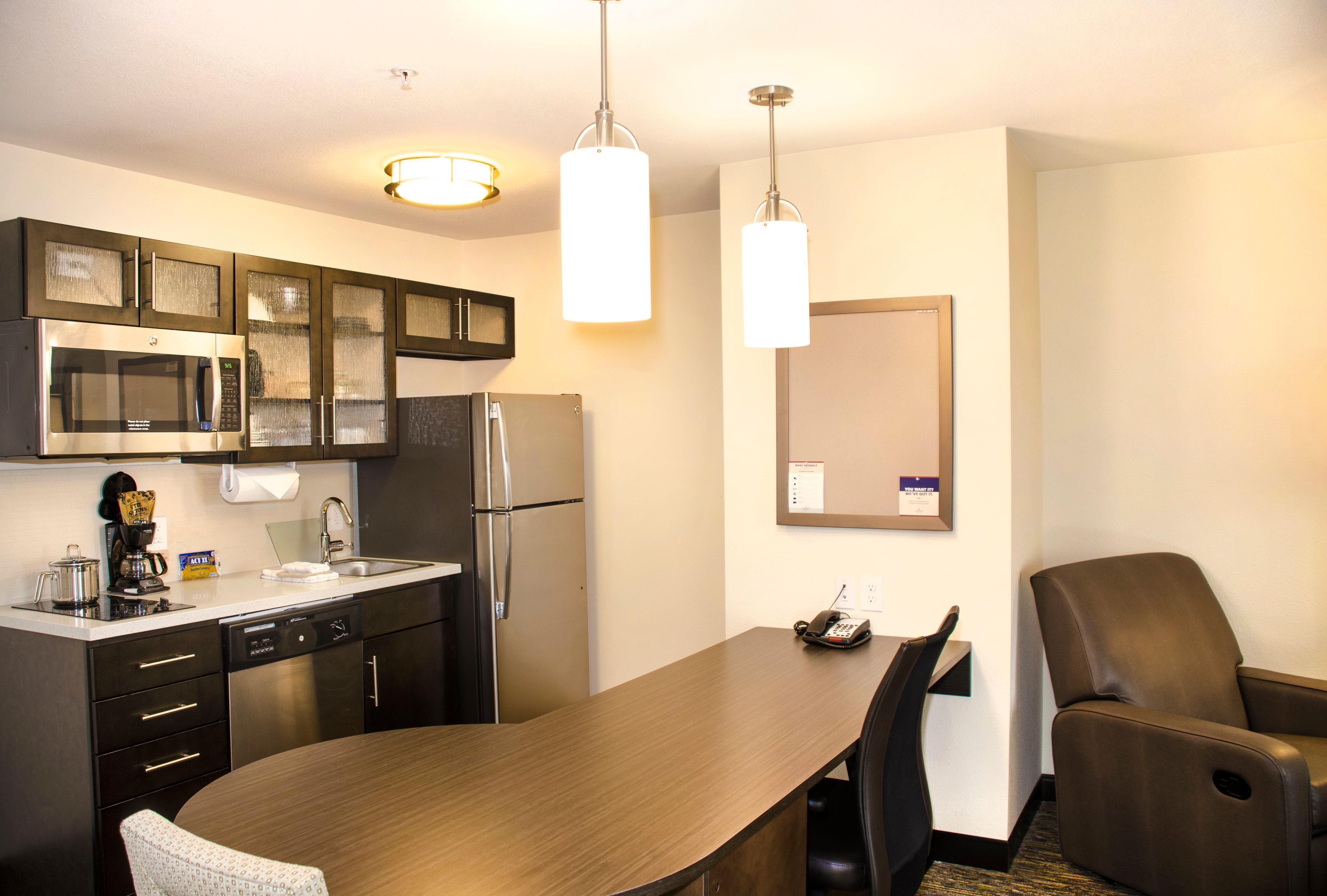 Candlewood Suites York By Ihg Bagian luar foto